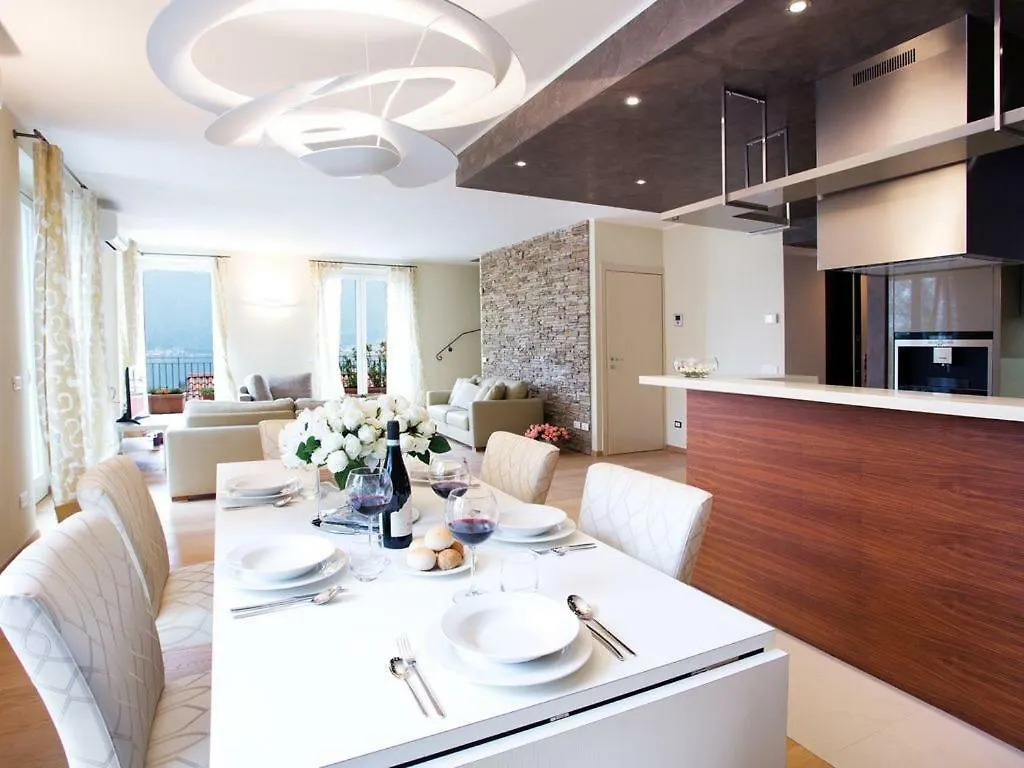 State Of The Art Home Suite With 180 Degree Panoramic Lake View, Pool And Spa Sleeping Up To 10 Guests By Italian Apartments كومو