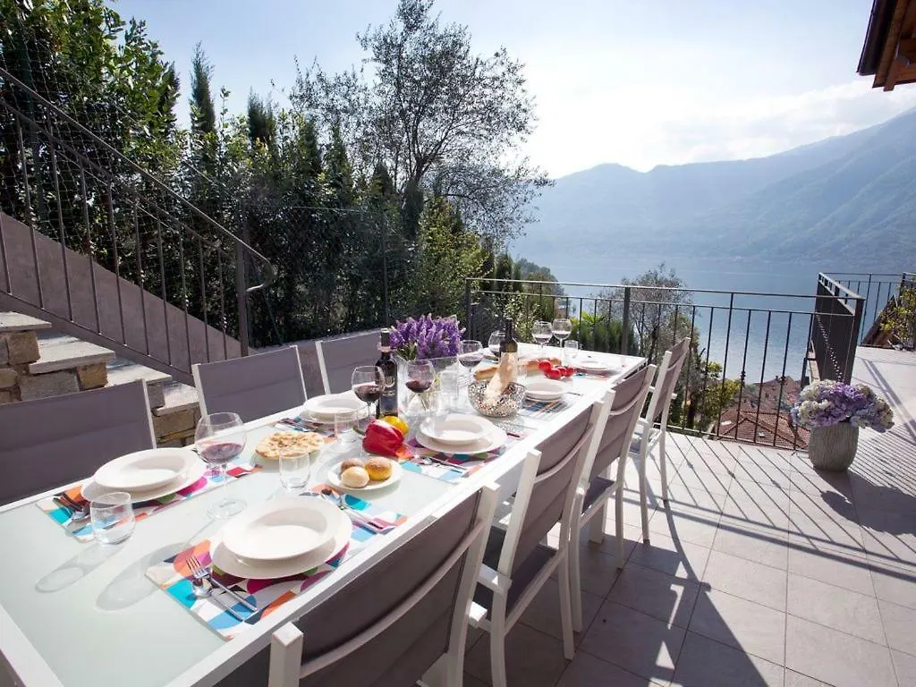 State Of The Art Home Suite With 180 Degree Panoramic Lake View, Pool And Spa Sleeping Up To 10 Guests By Italian Apartments كومو