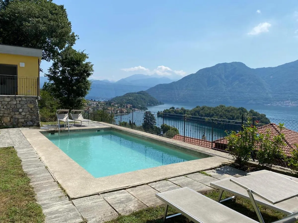 State Of The Art Home Suite With 180 Degree Panoramic Lake View, Pool And Spa Sleeping Up To 10 Guests By Italian Apartments Como