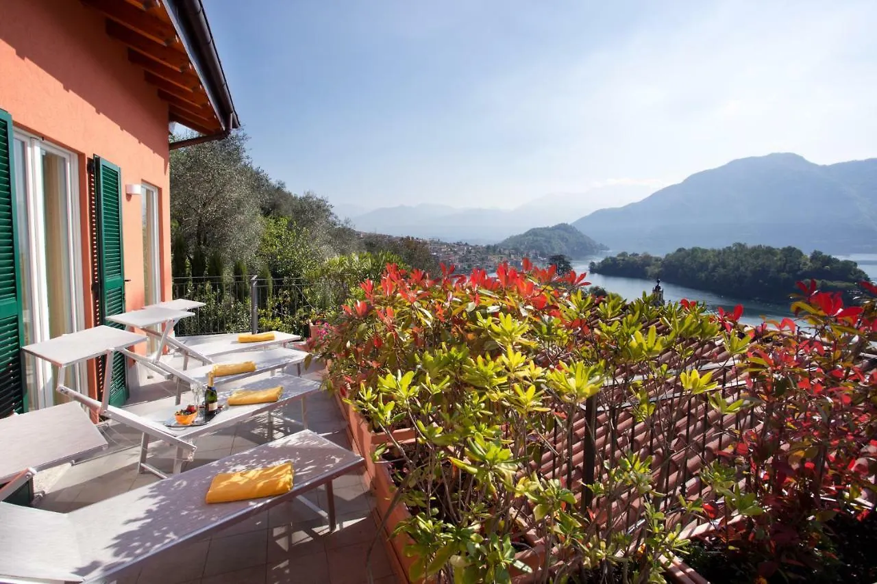 State Of The Art Home Suite With 180 Degree Panoramic Lake View, Pool And Spa Sleeping Up To 10 Guests By Italian Apartments Como Italien